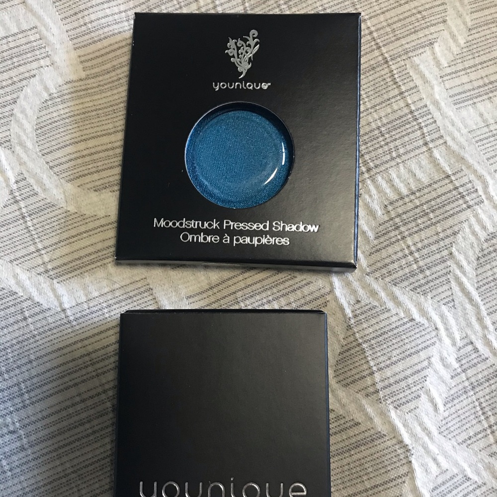 Eyeshadow